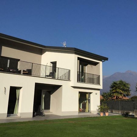White House Lucia Villa Colico Dış mekan fotoğraf